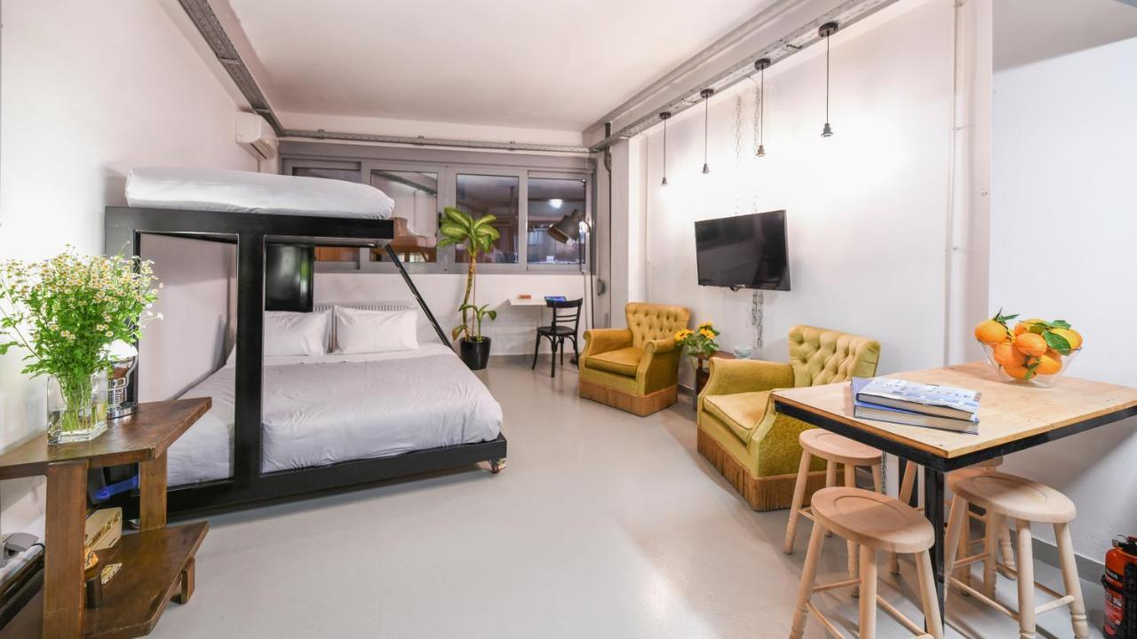 Monastiraki Factory Citycenter- Unspoiled Athens Apartments Bagian luar foto